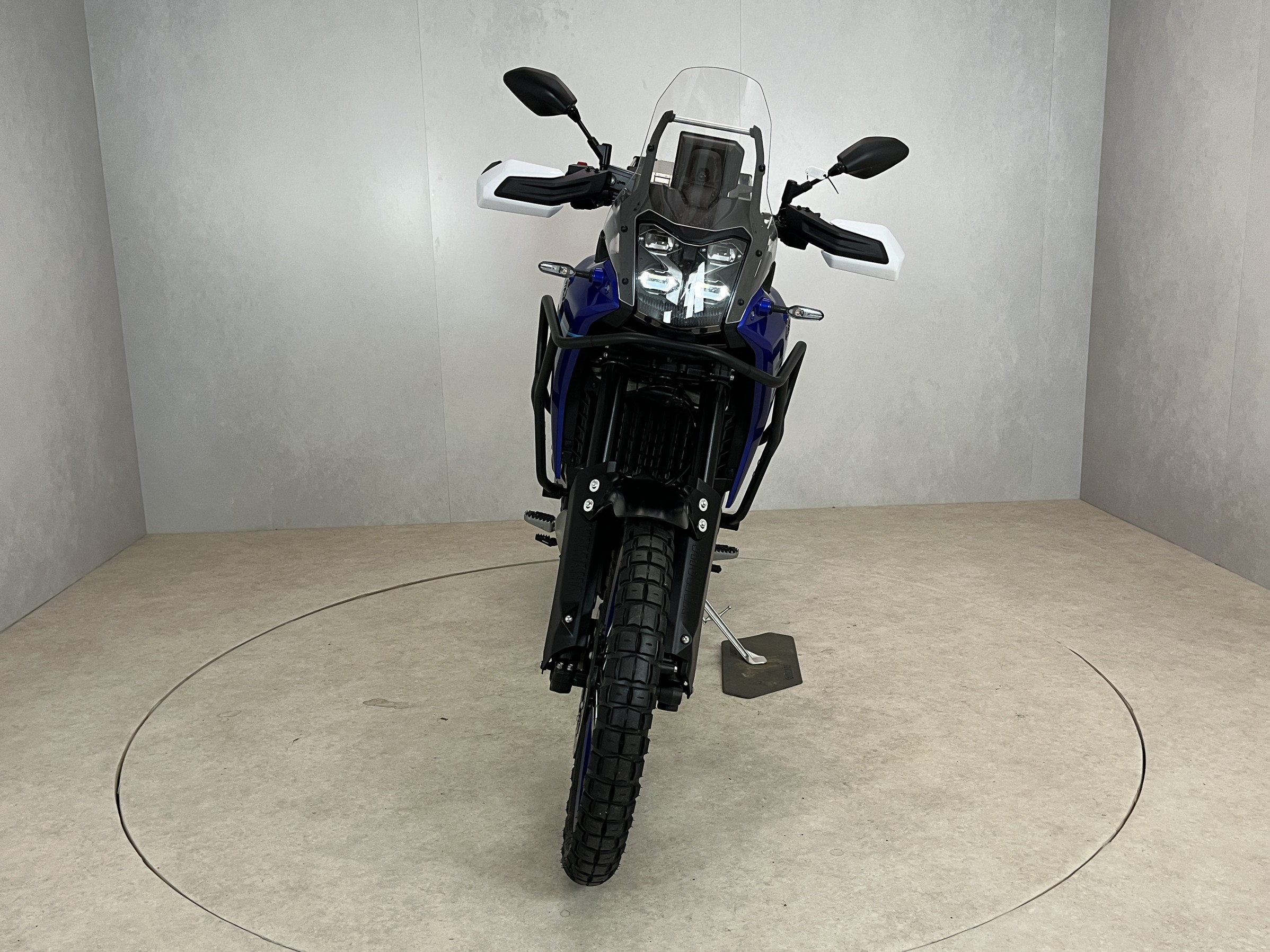00028441414141437B5CC.jpg